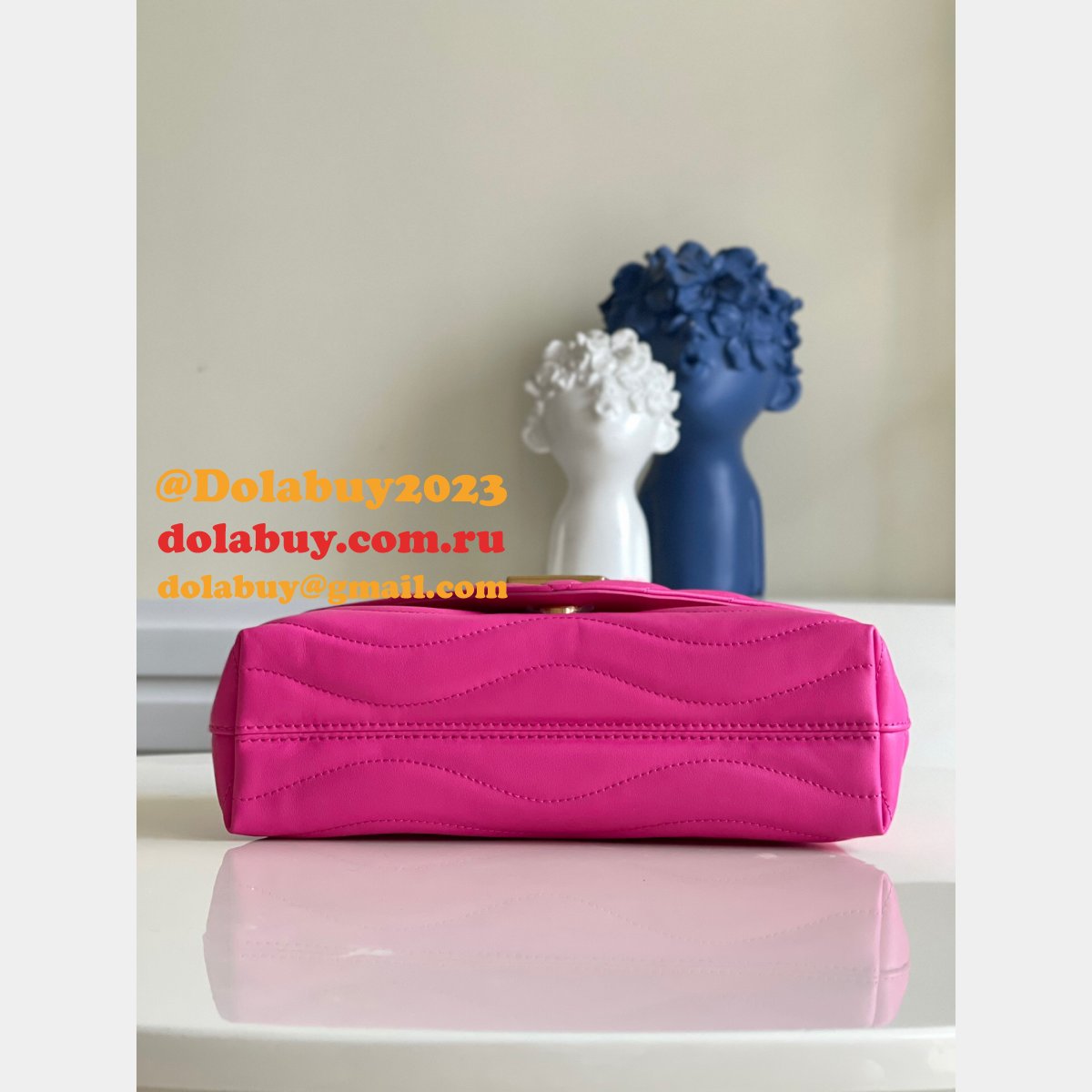 Wholesale Louis Vuitton LV New Wave Chain H24 M58552/M58553/M58550/M58664/M58549 Bag