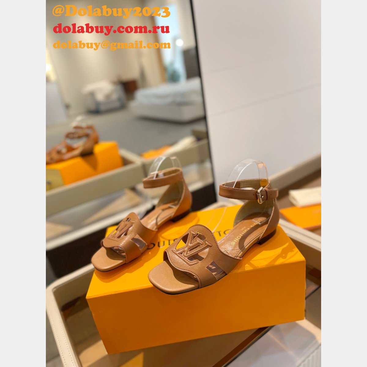 7 Star LV Isola Flat Sandal 1:1 Mirror