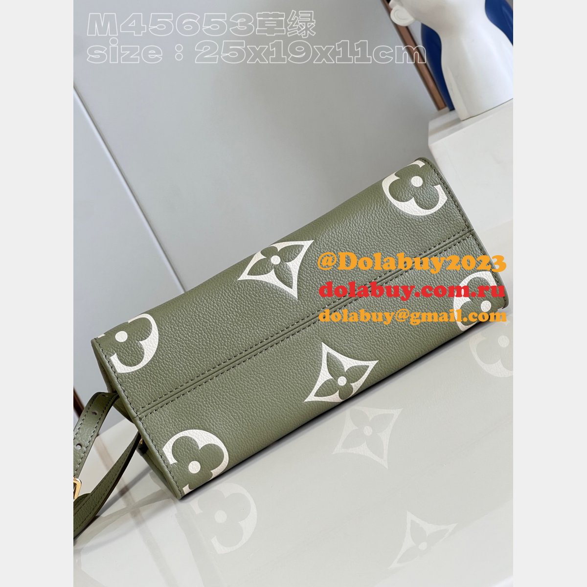 Onthego Louis Vuitton M46647 Fake Bag Empreinte Leather