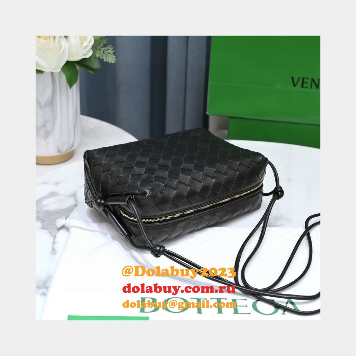 BEST Bottega Veneta Loop Camera Perfect bag 22cm