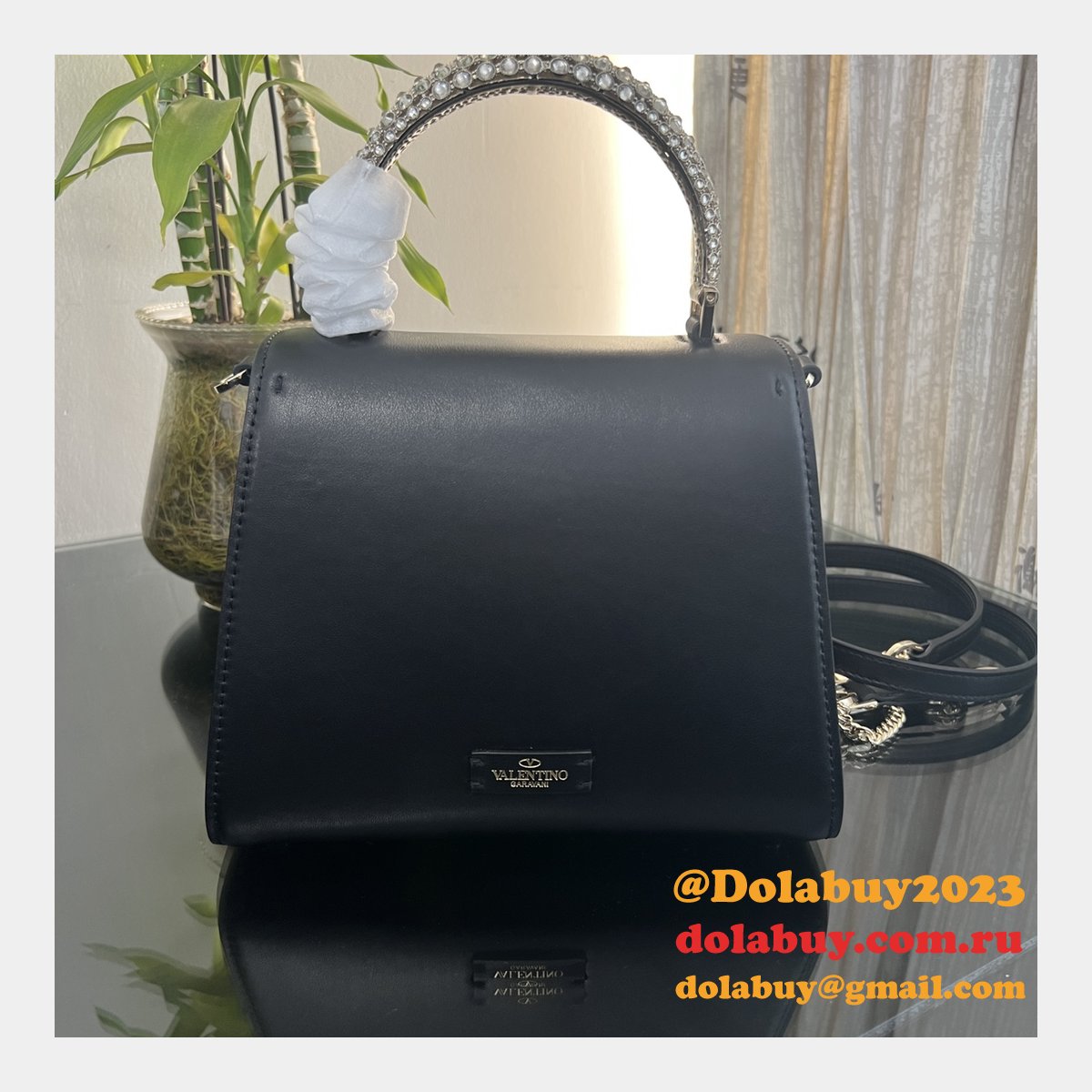 Top Quality Valentino VSLING Small Calf Handbag 2082