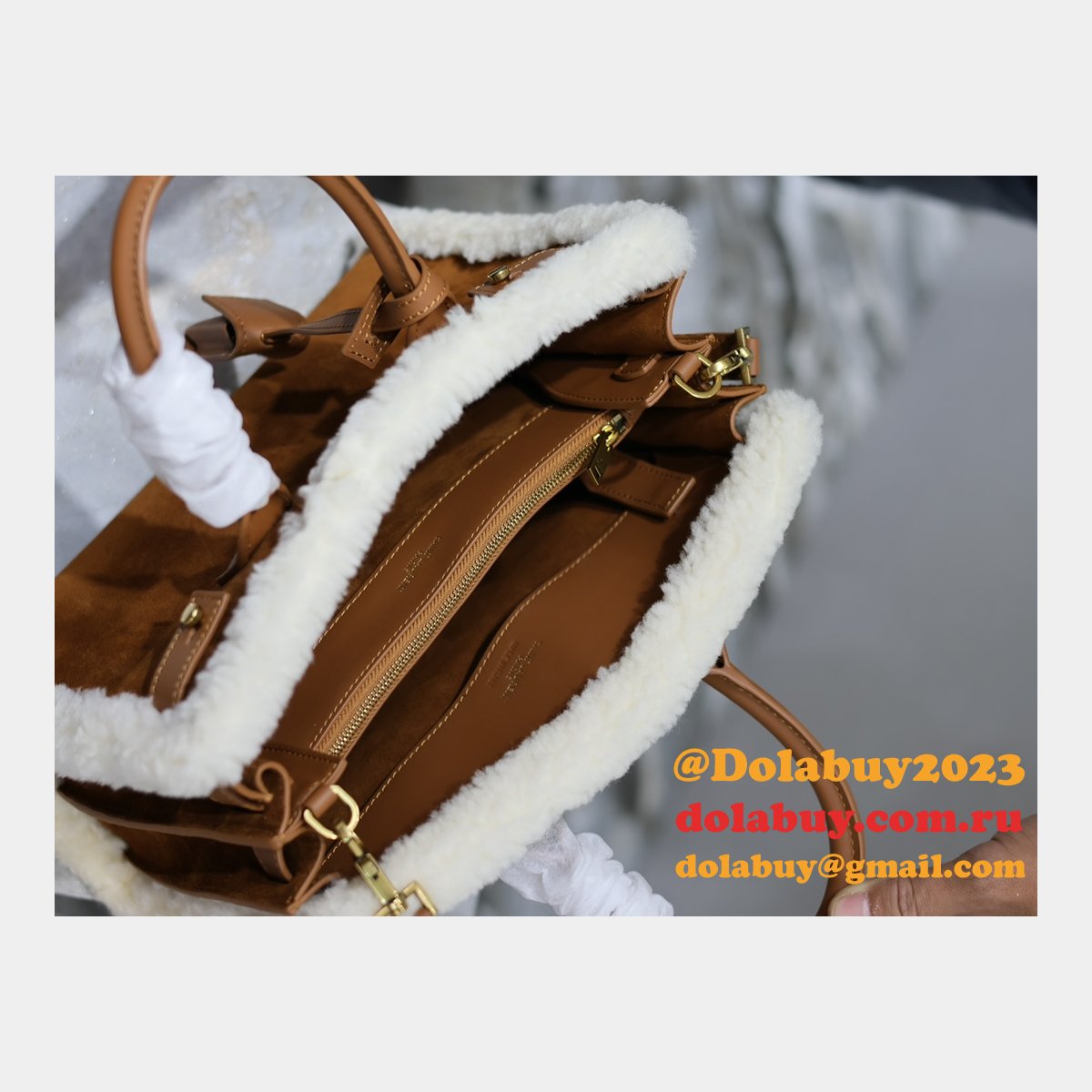 Fashion REPLICA YVES SAINT LAURENT sac de jour 22/26/32cm