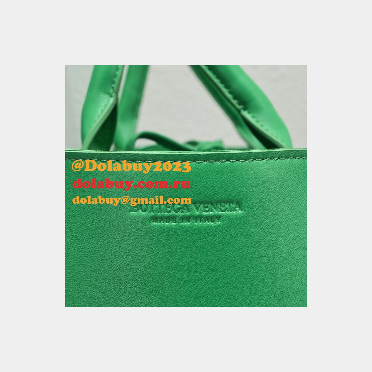 Luxury BOTTEGA VENETA Medium Arco Tote Bag 36CM