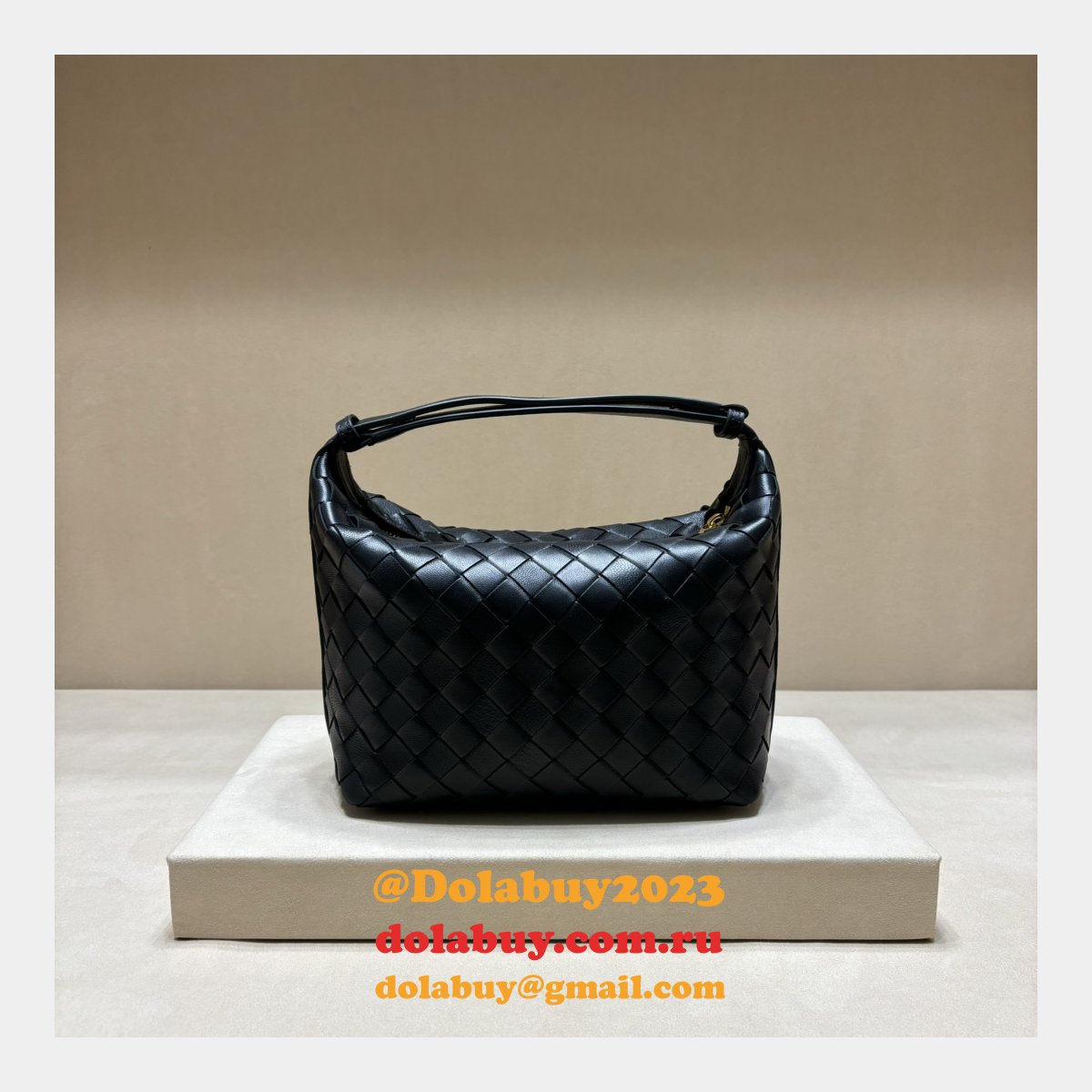 Top Quality BOTTEGA VENETA intrecciato happa hobo bag