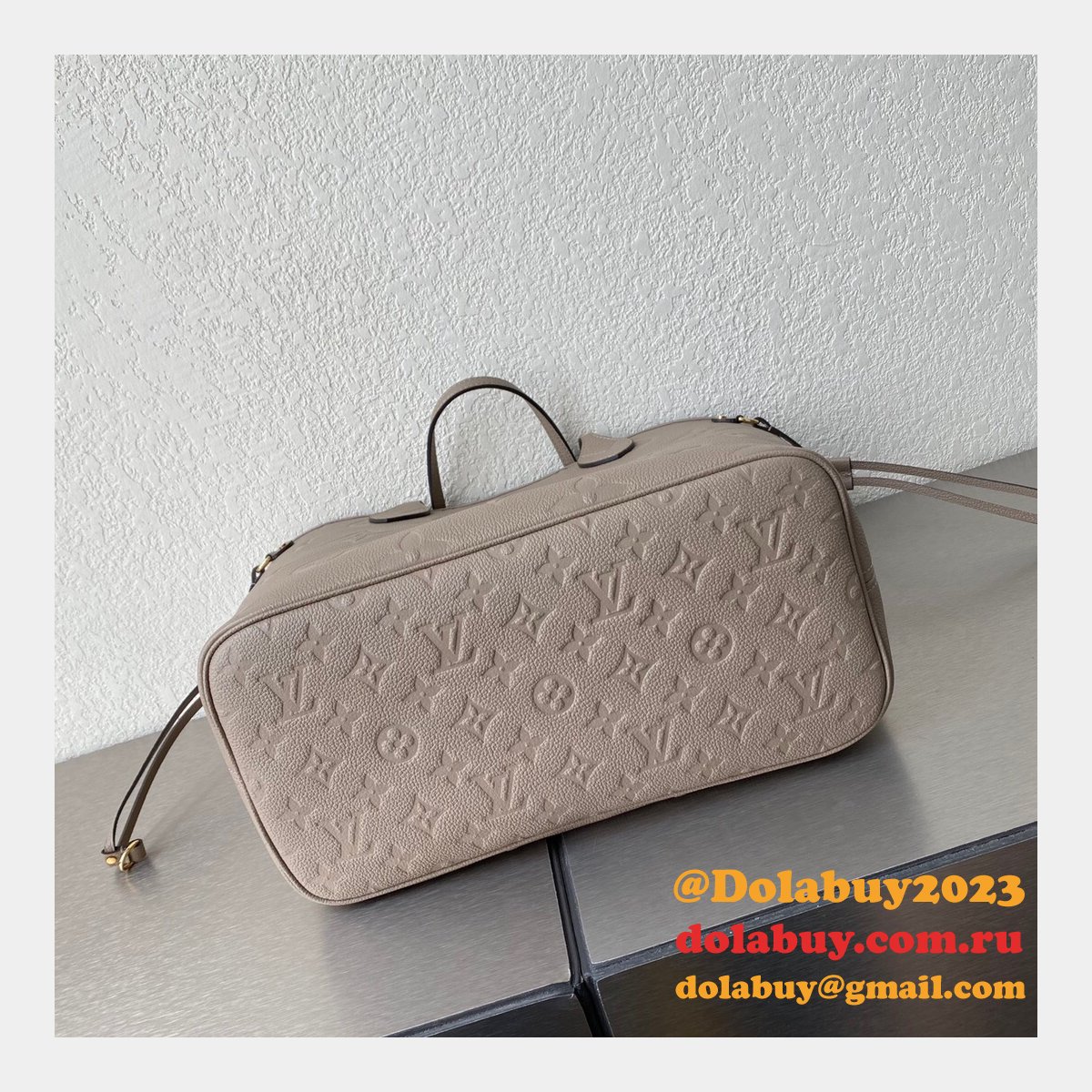 Louis Vuitton M45686 Knockoff Neverfull MM Monogram Empreinte Leather Tourterelle Gray