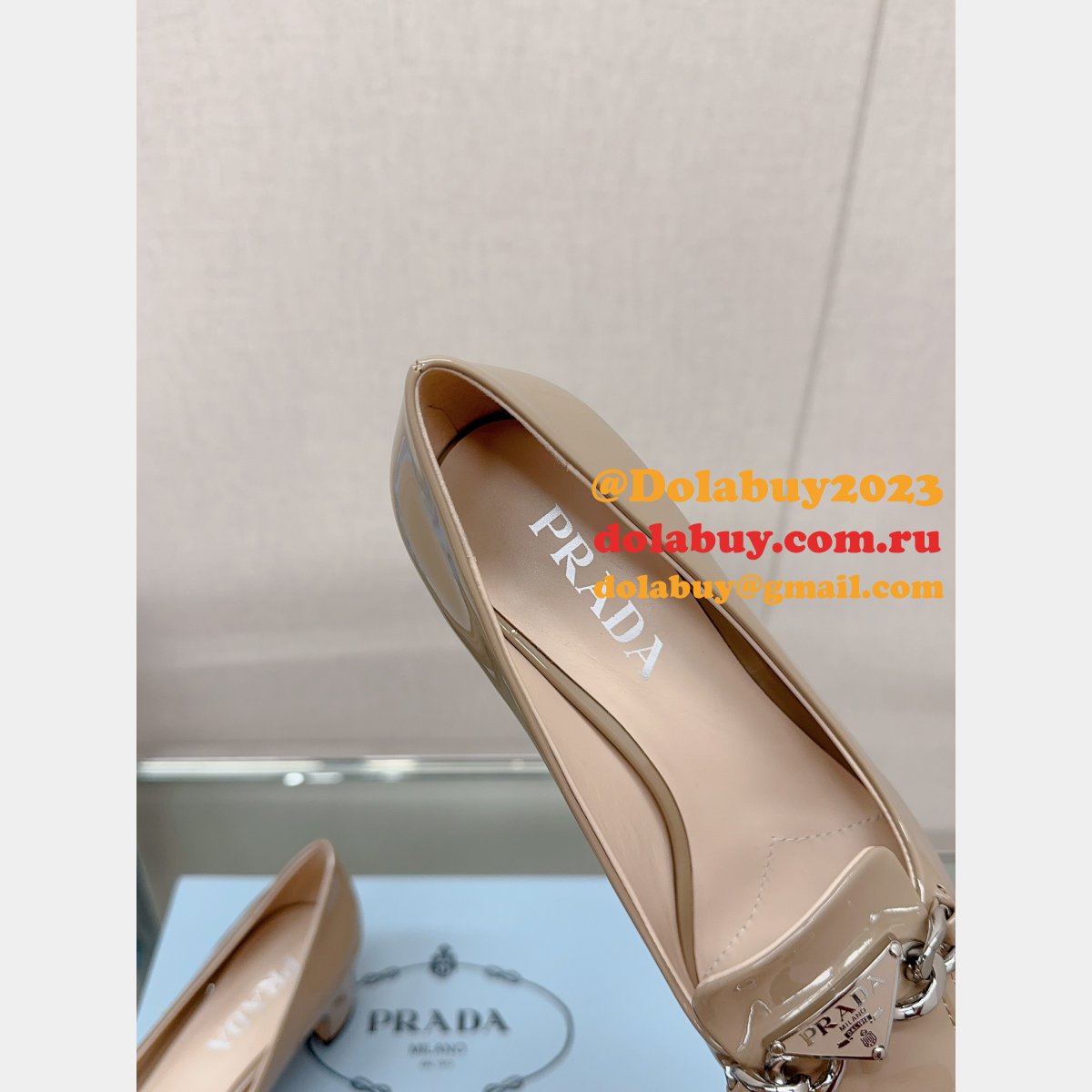 Wholesale Prada CHEAP SALES ONLINE square toe shoes