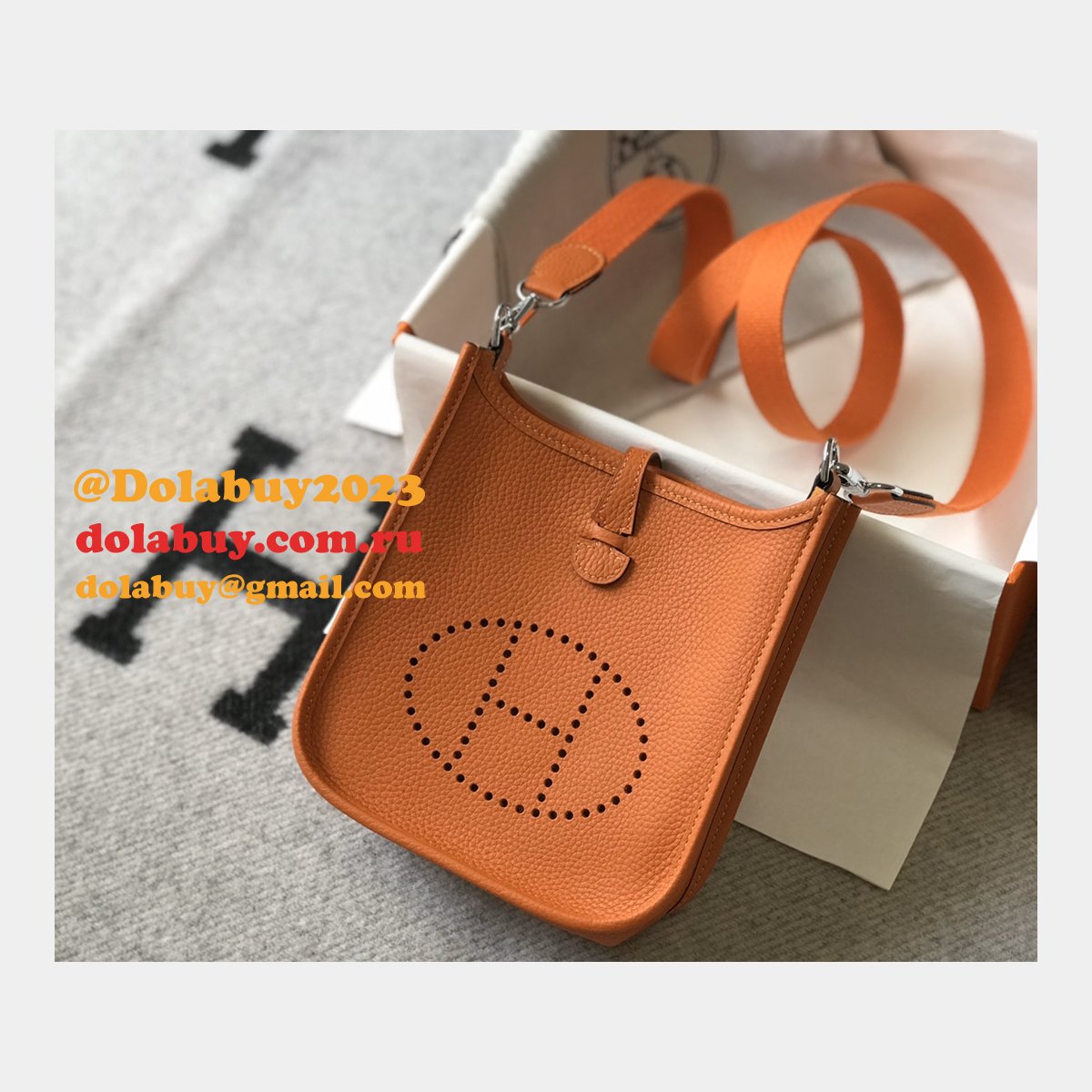 Hermes Bags Replica Mini Evelyne Orange