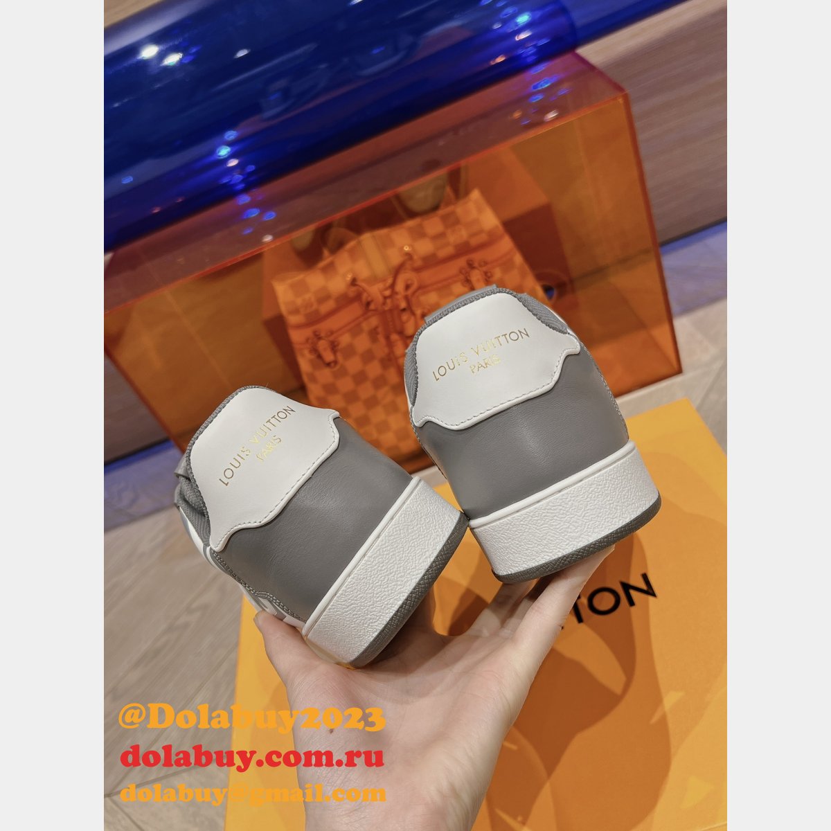 Luxury LOUIS VUITTON Rivoli Sneaker Fashion