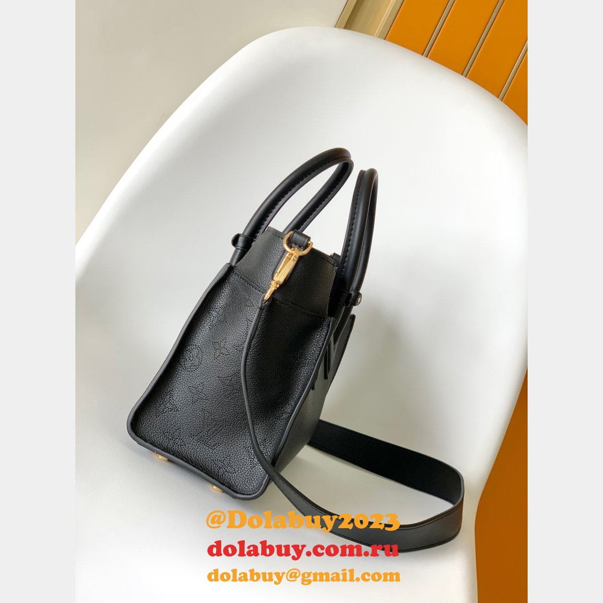 7 Star Louis Vuitton On My Side PM M21546 Handbag