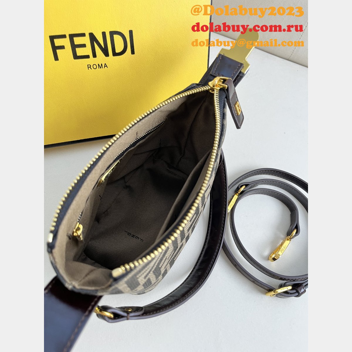 top quality F**di wholesale lunch hadnbag