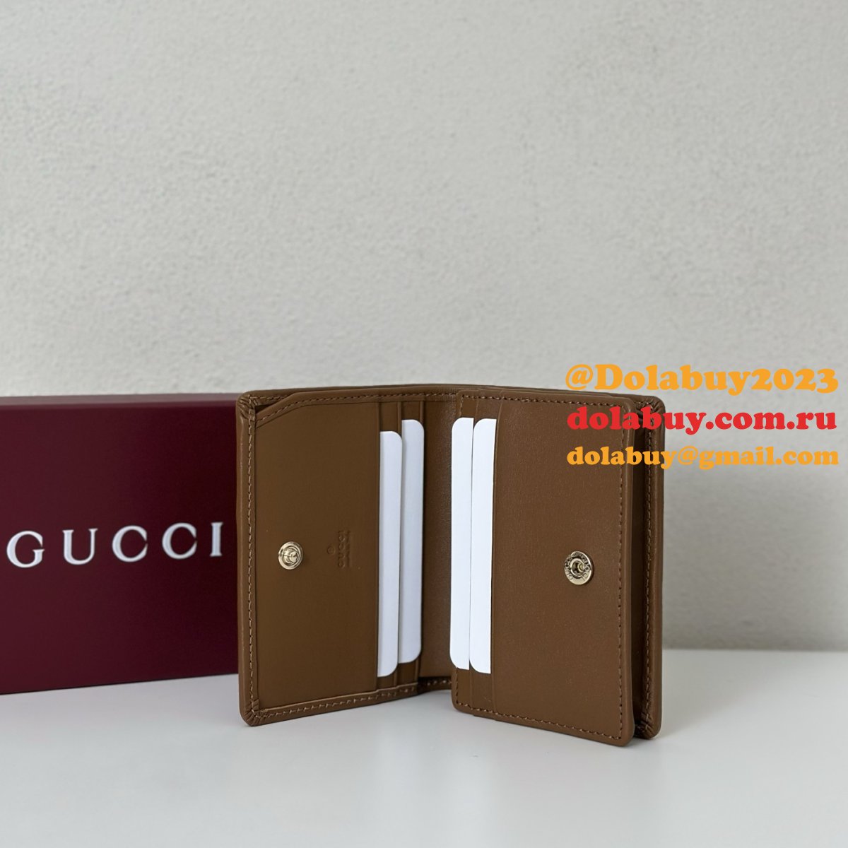 G*u*i inspired gg emblem compact wallet 820692/621887 bag