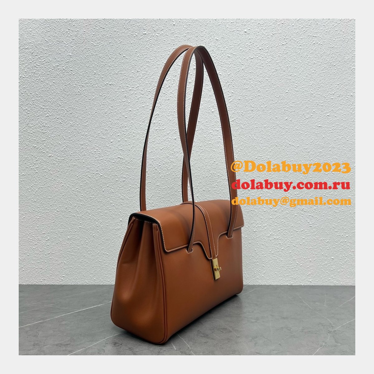 High Quality CELINE SOFT 16 Office patent leather Medium