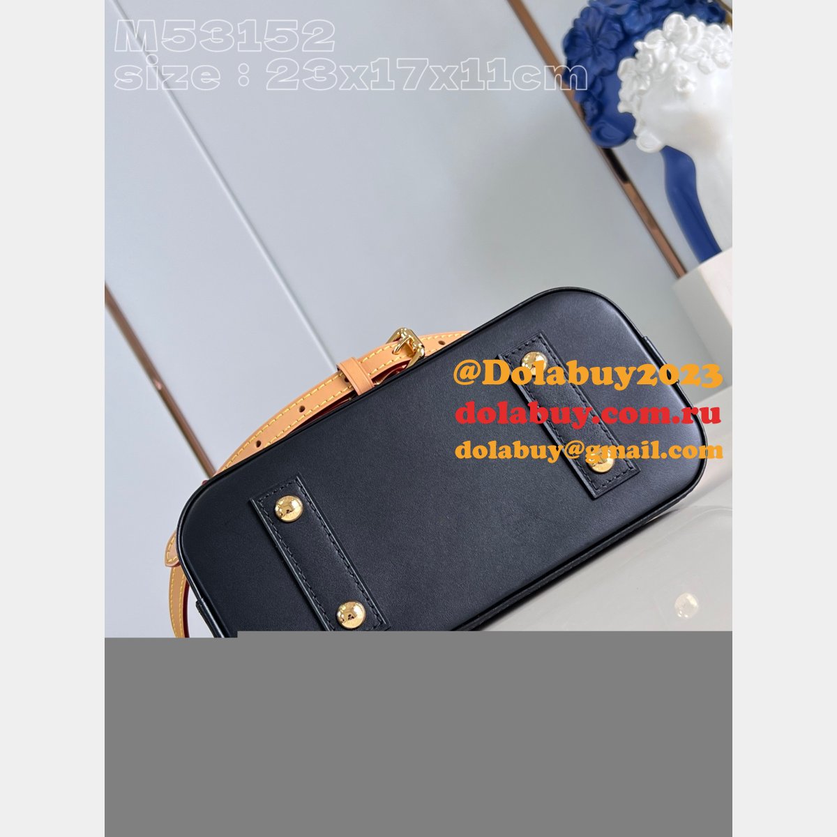 Alma Monogram Canvas M53152 Designer Louis Vuitton Replicas Bag