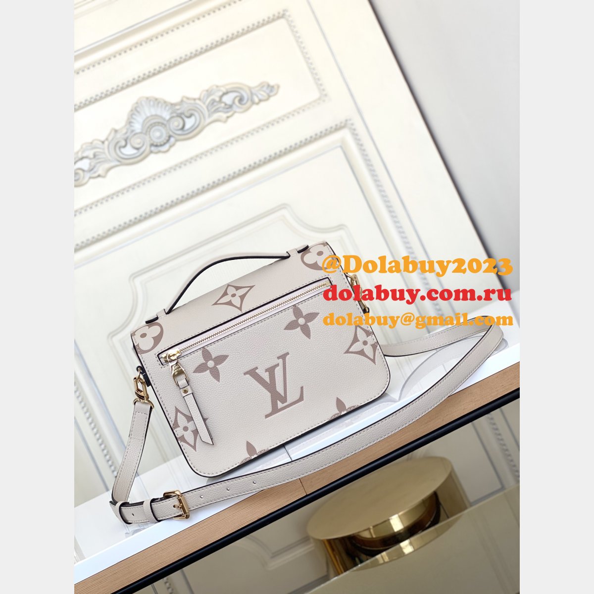 Louis Vuitton Replica M45596 Pochette Métis Bicolor Monogram Empreinte