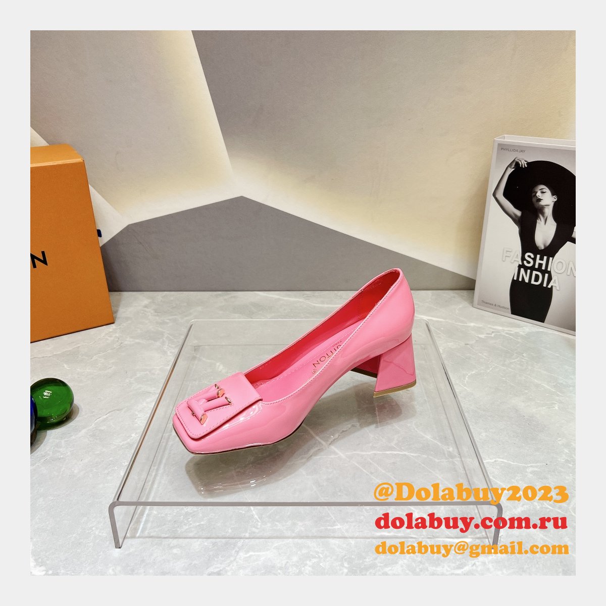 Luxury Buy Inspired Louis Vuitton Square Buckle Replicas Shoes