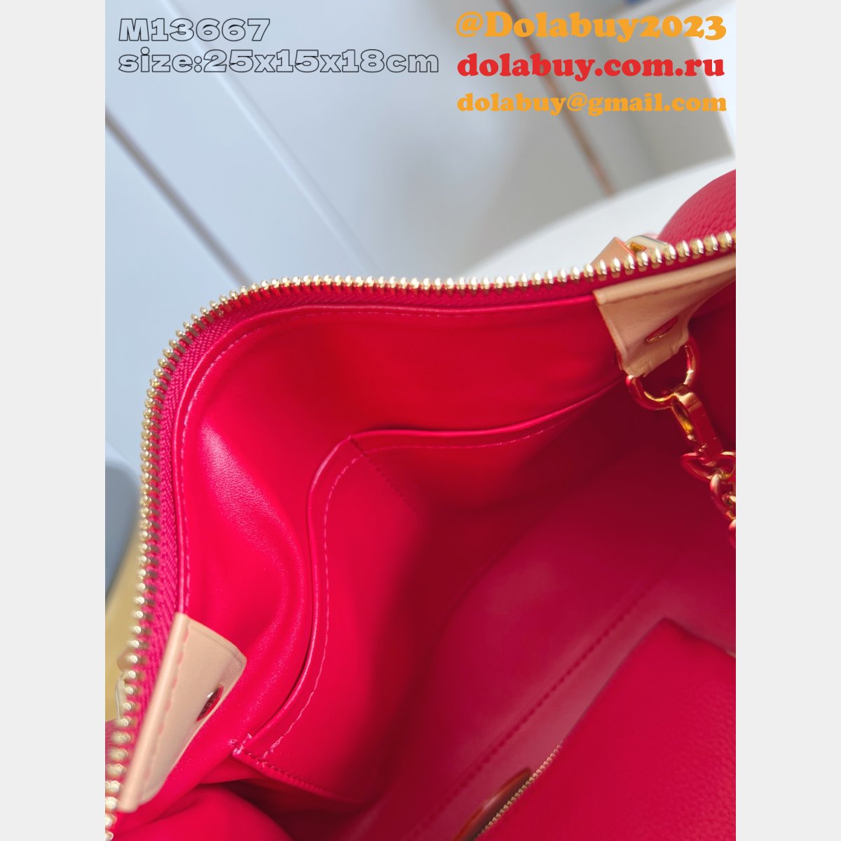 Louis Vuitton 2025 Nicolas Ghesquièr M13667 Keepall Replica Bag