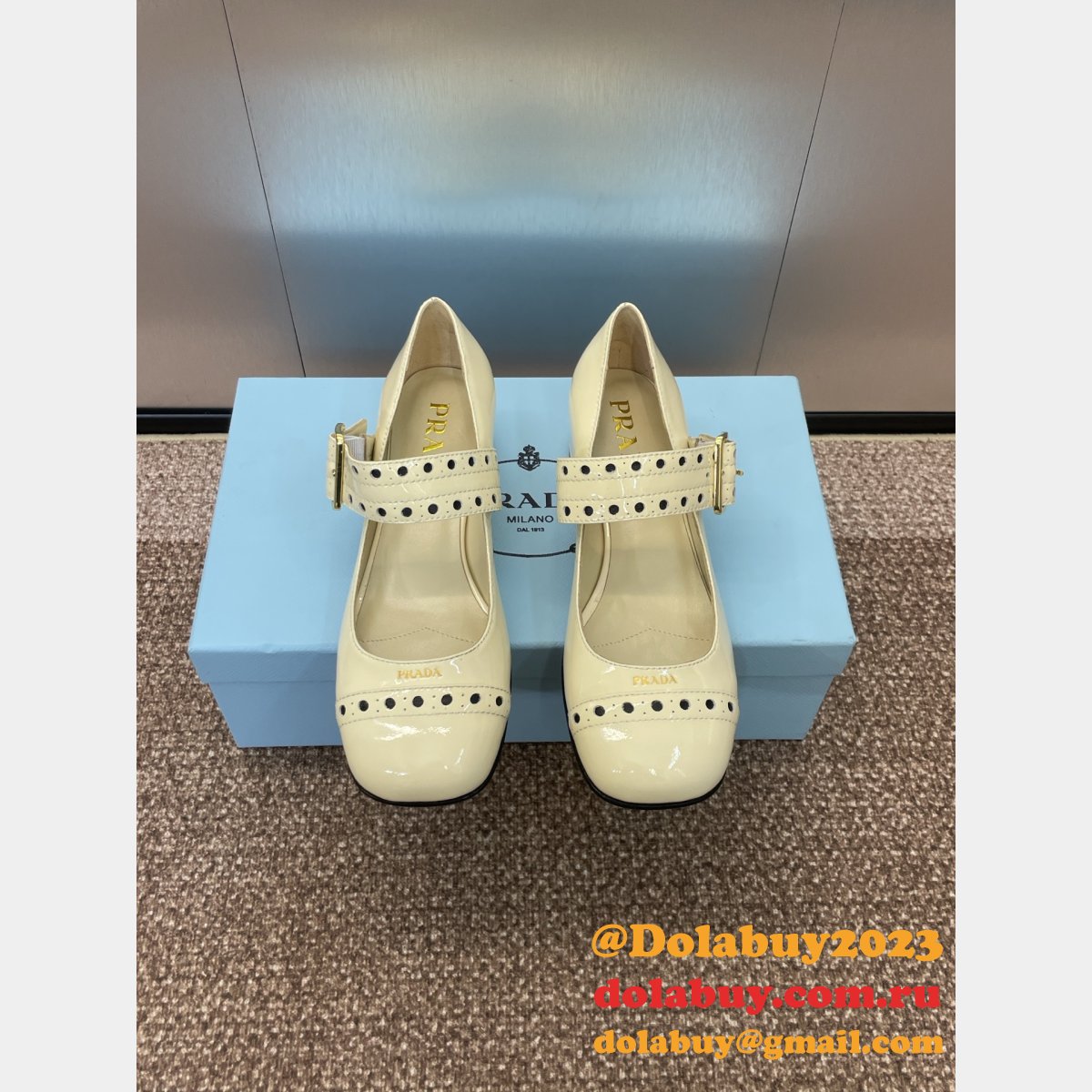 Prada 1:1 Mirror Patent Leather Mary Jane Pumps