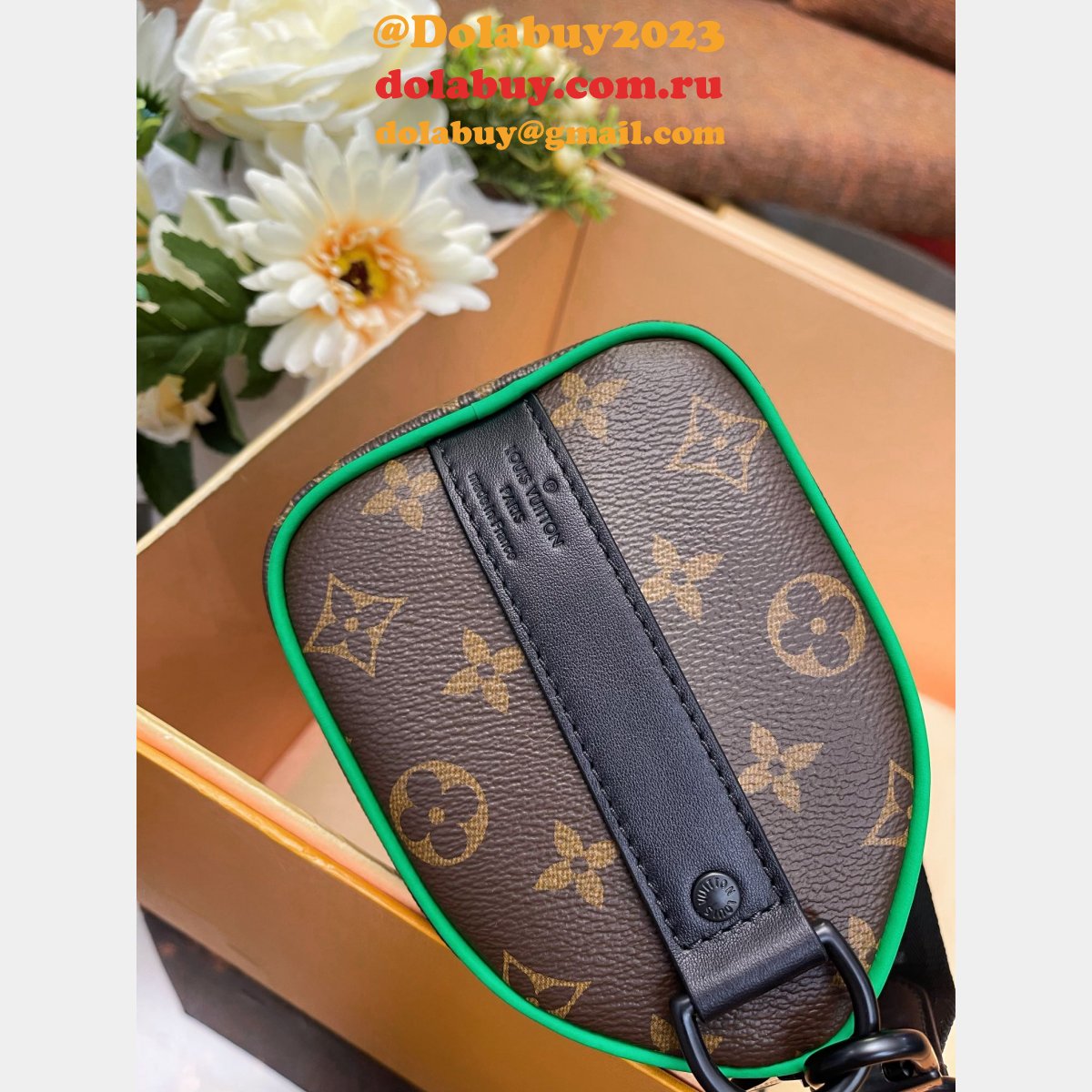 Louis Vuitton Inspired M46249 Keepall Bandouliere 25 Monogram Copy Bag