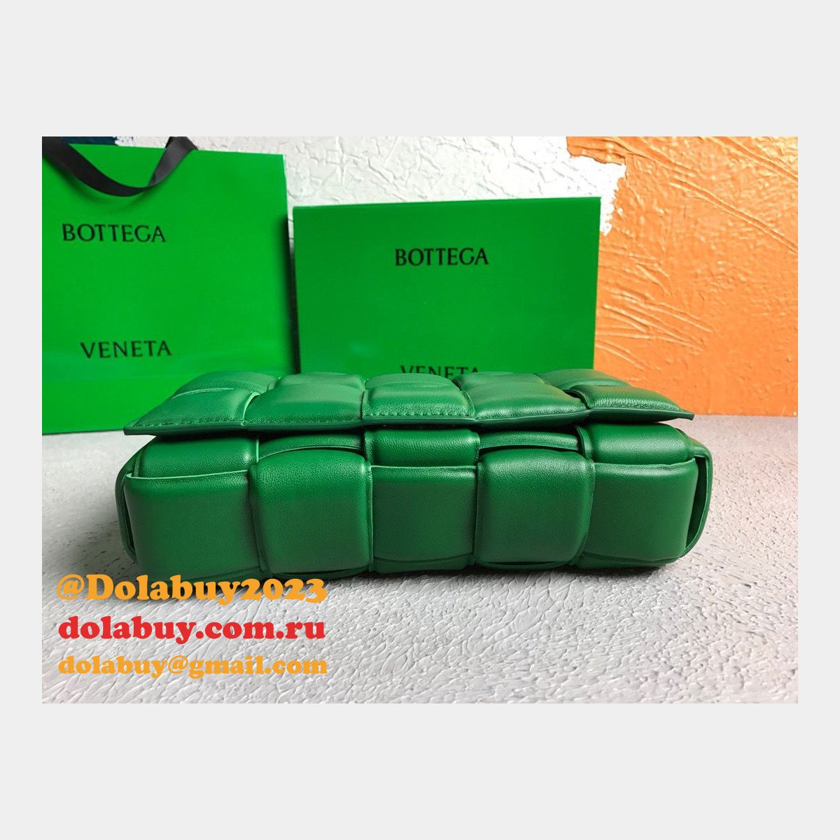 Bottega Veneta Replica Maxi Intreccio Cassette Nappa 58890 Bag