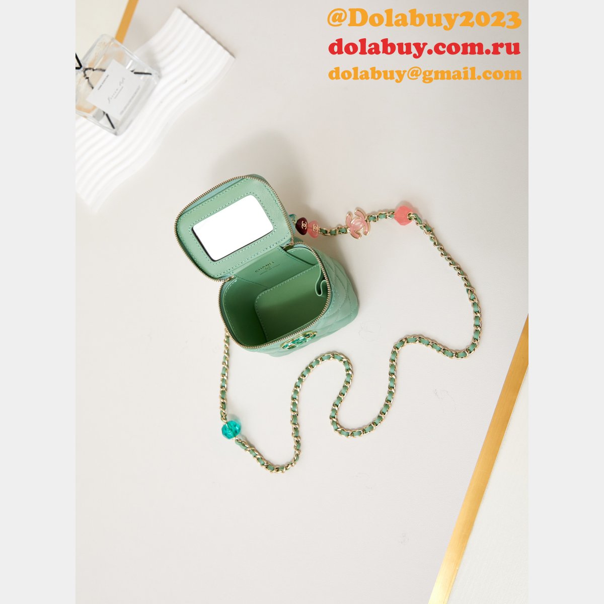 Replica Designer Enamel Love Makeup Lipstick Box AP3230 Bag