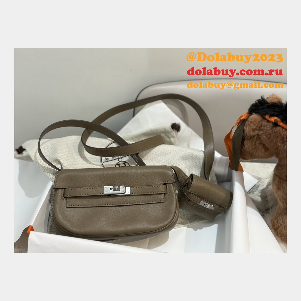 Designer hermes kelly moove 17cm swift leather Luxury bag
