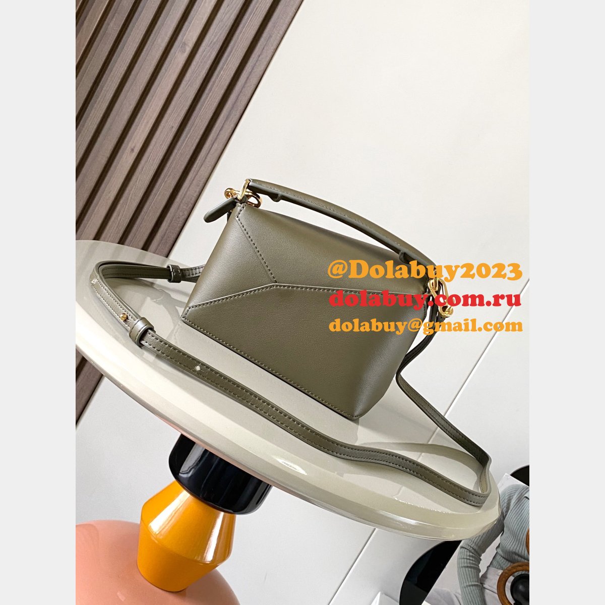 Mini Cheap Loewe Puzzle Bag In Classic Calfskin 18cm