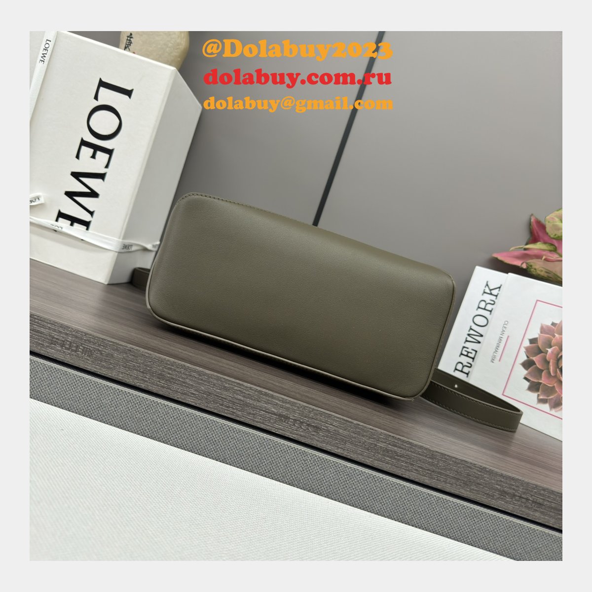 Fashion Small Puzzle Bag In Classic Calfskin 24CM