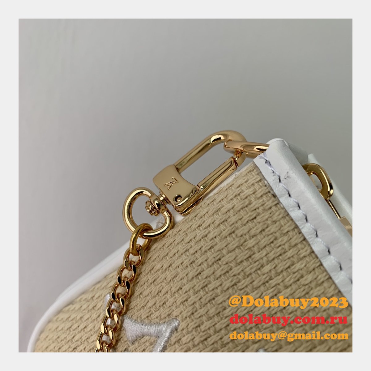 Replica Pochette Accessoires M82472 Louis Vuitton Designer Bag