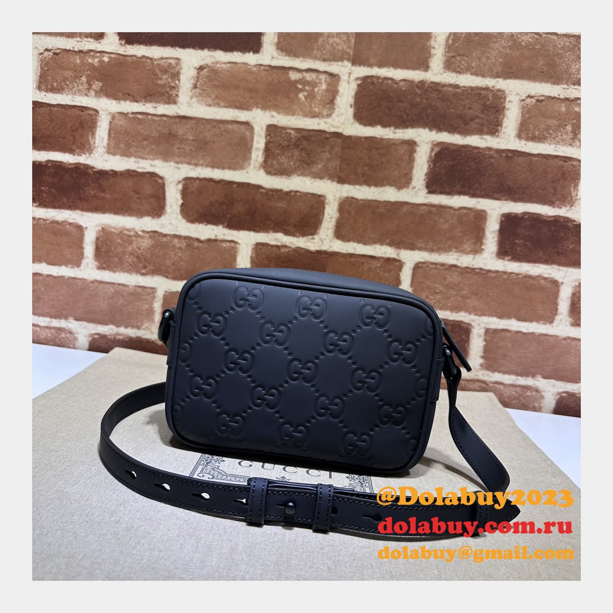 G*u*i 1:1 gg rubber-effect 771321 shoulder black replica bag
