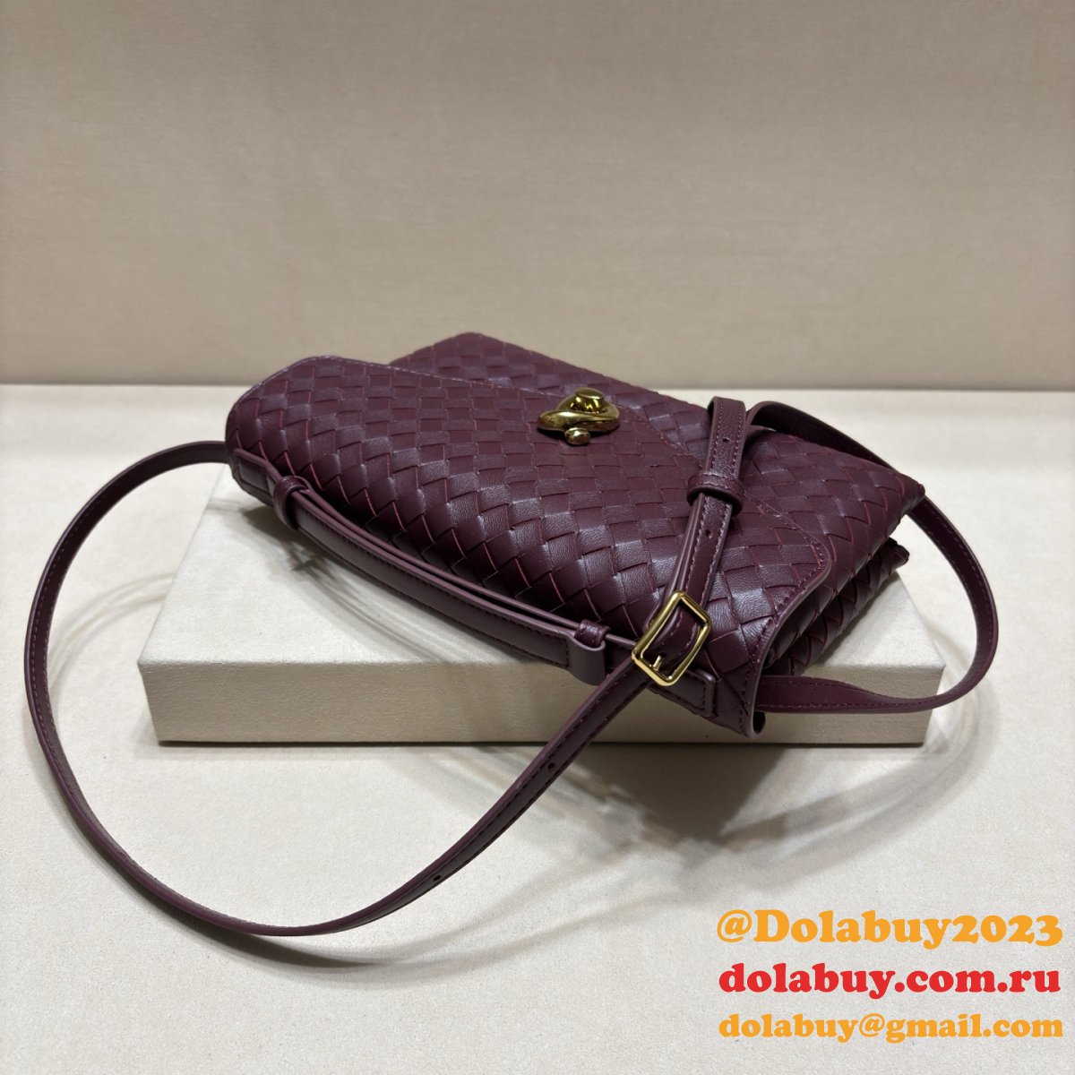 Wholesale Bottega Veneta Knot Lock Intrecciato 817192 Bag