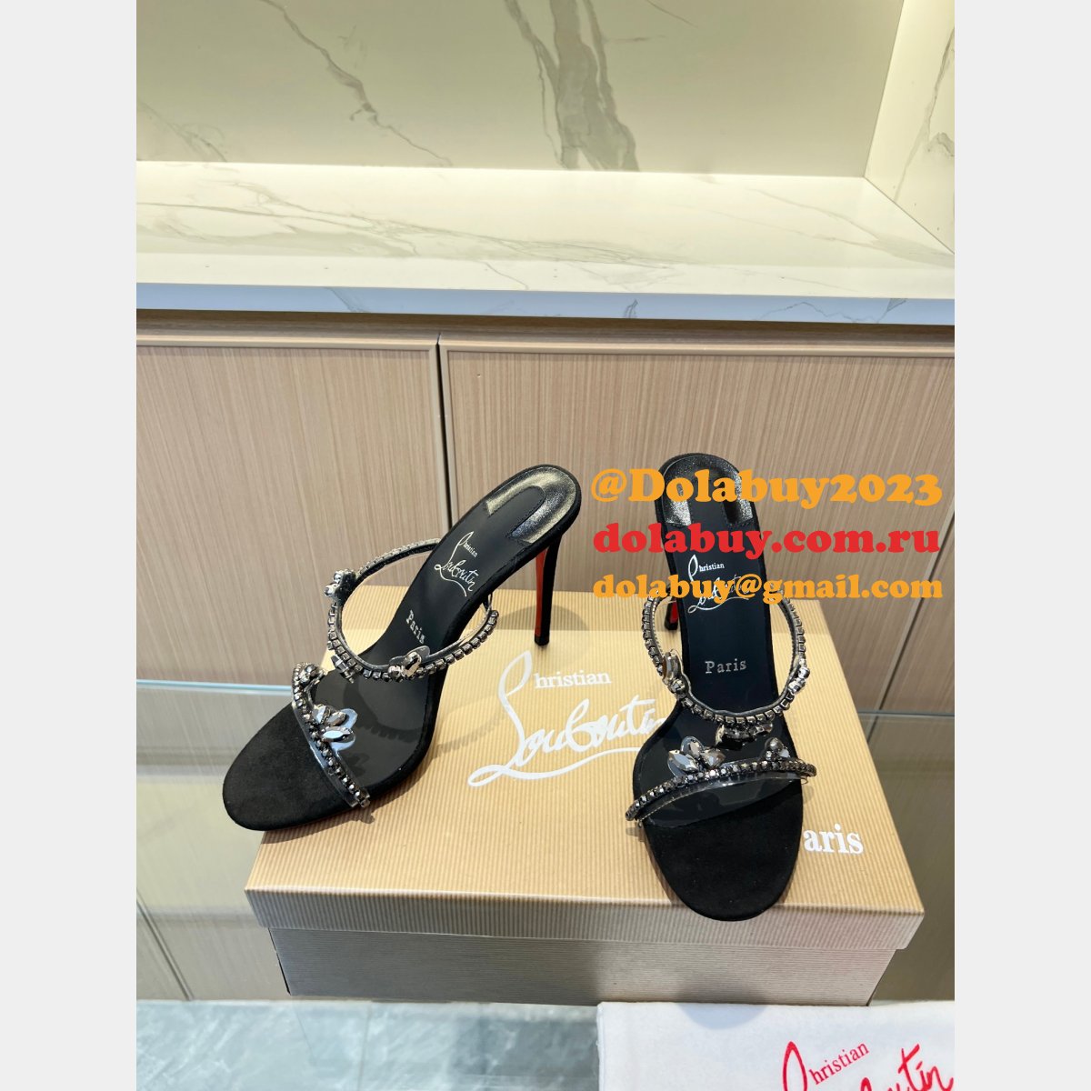 Wholesale Perfect CHRISTIAN LOUBOUTIN JUST QUEEN Slippers