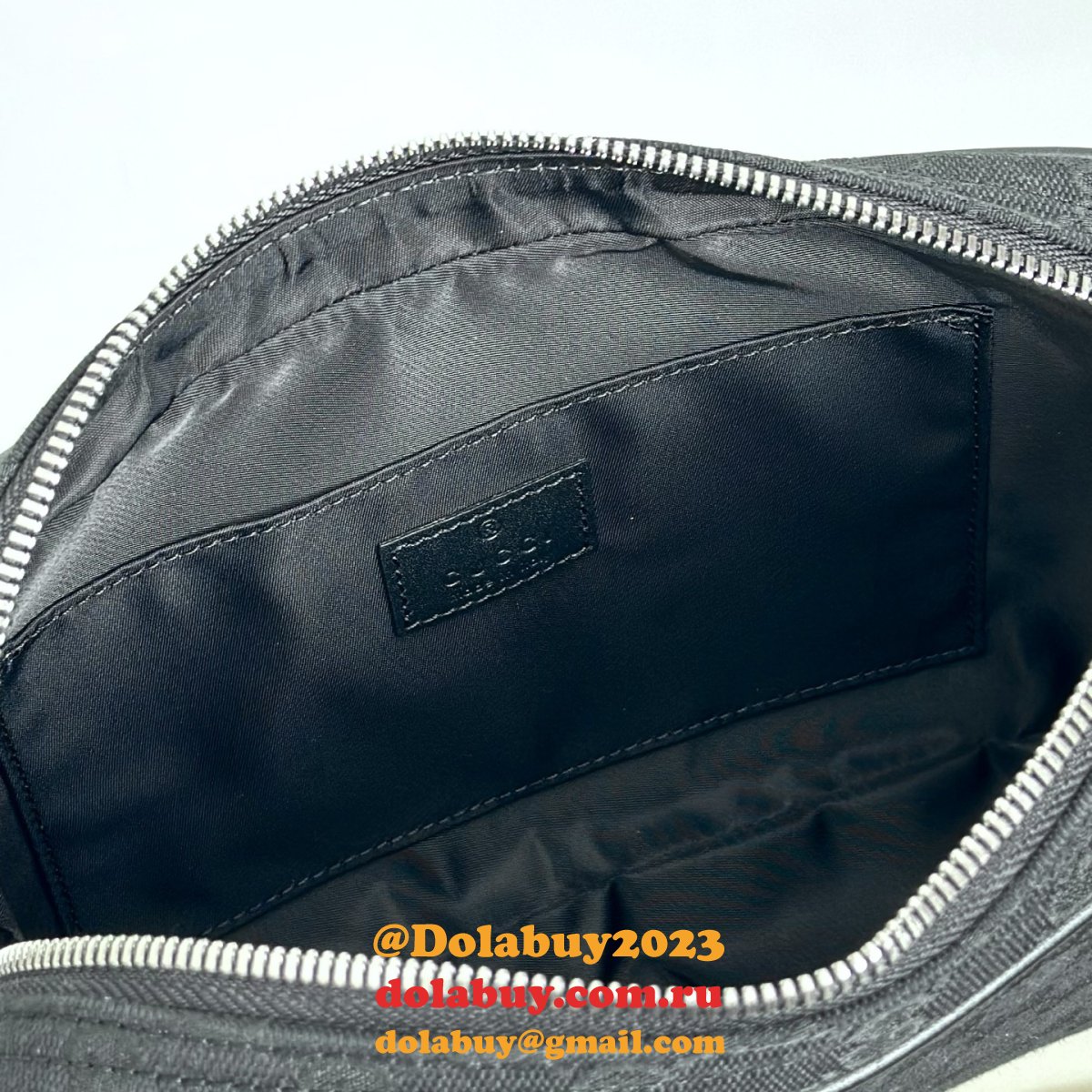 G*u*i gg canvas small crossbody 834802 perfect bag