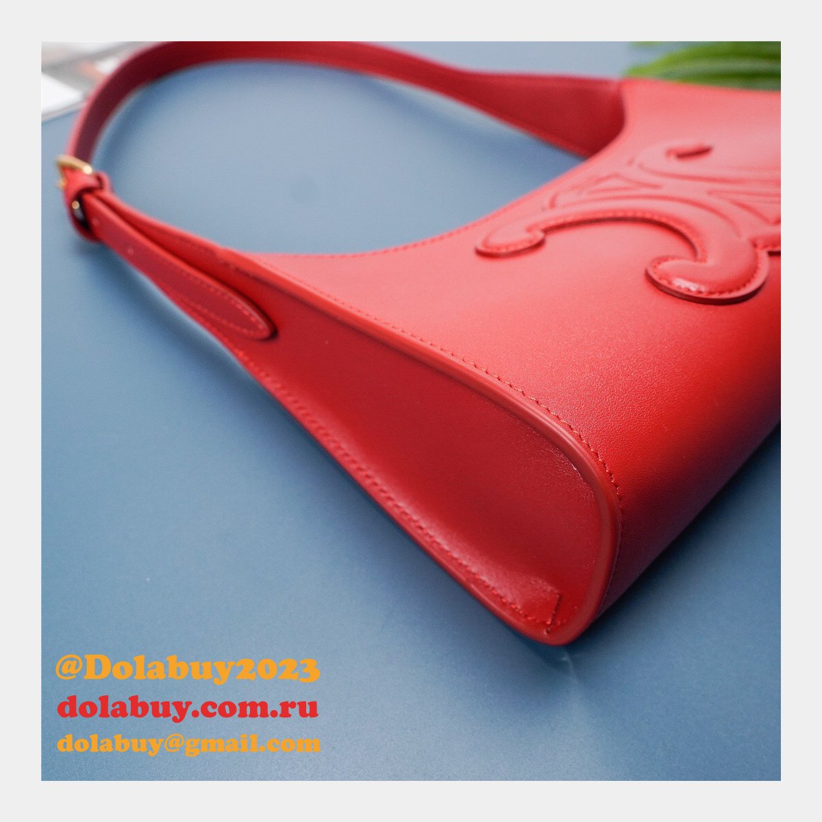 Shop Designer Celine Shoulder bag cuir triomphe 198153 smooth