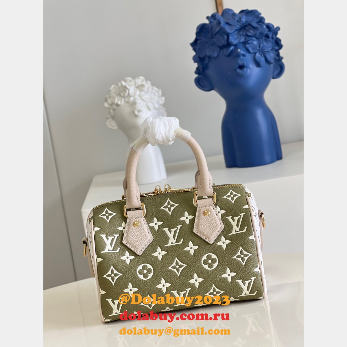 Louis Vuitton cheap replica designer Speedy Bandouliere 20 M46118 Bag