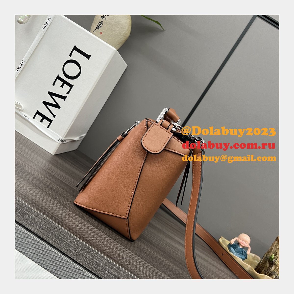 Fashion Small Puzzle Bag In Classic Calfskin 24CM