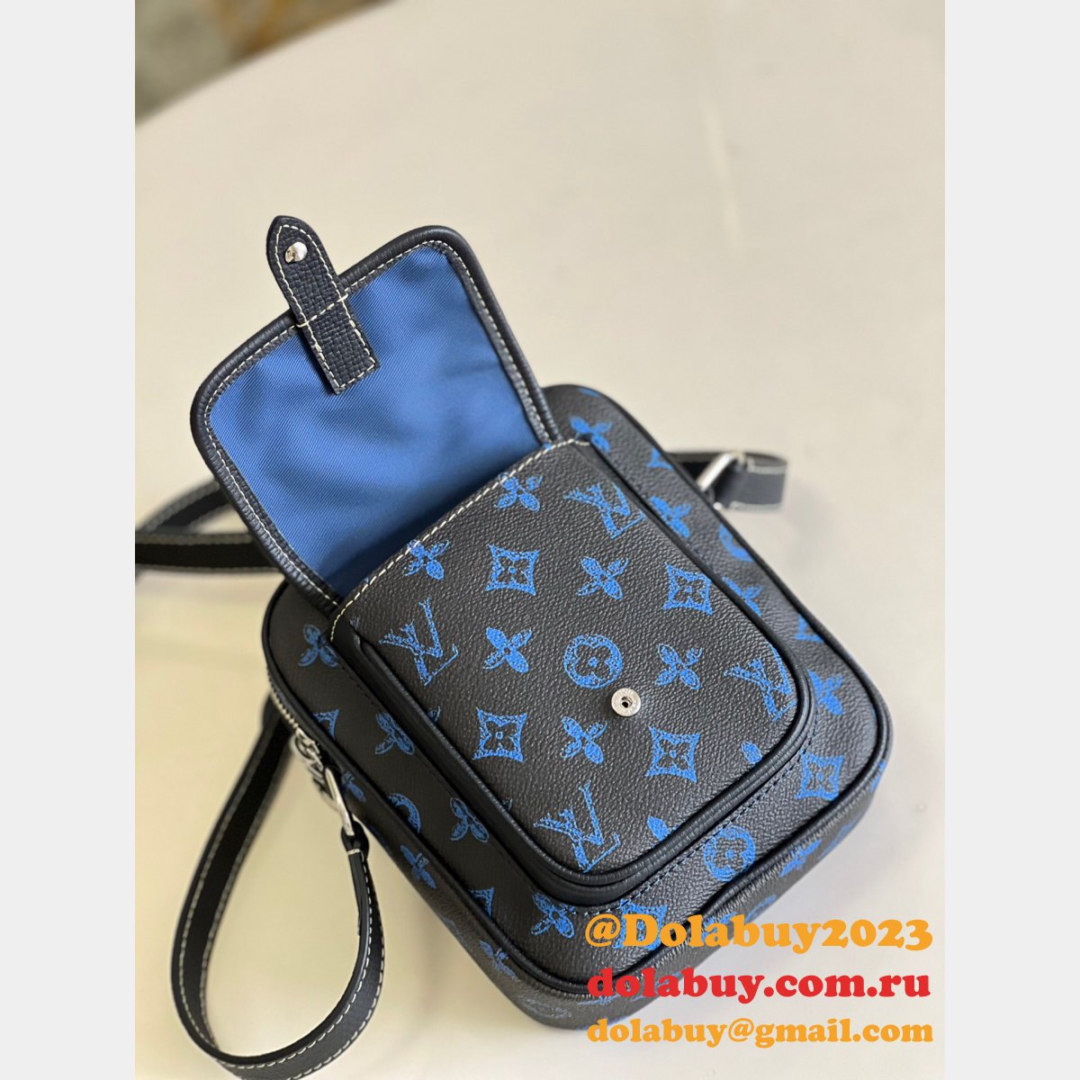 Louis Vuitton Designer Christopher Wearable Wallet Monogram Other M81854