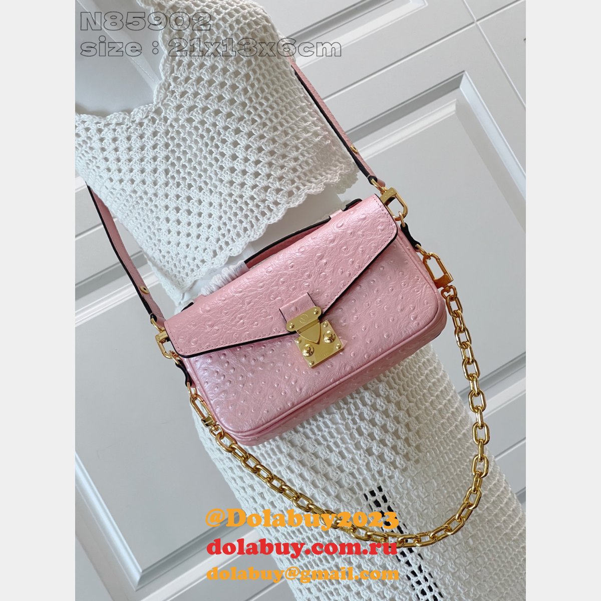 LV N85902 Pochette Métis East West Louis Vuitton Replica Bag
