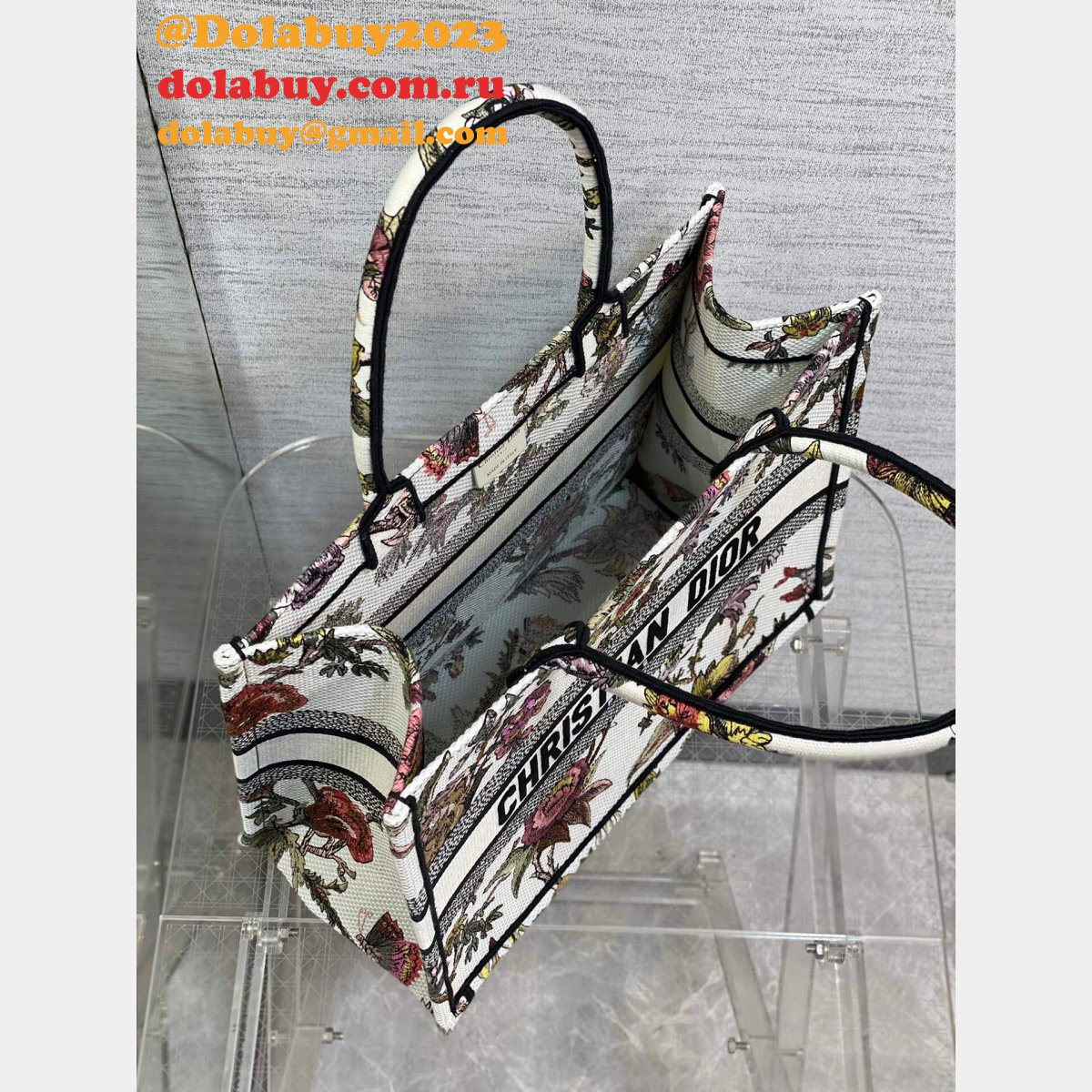 Christian Dior 26.5/36/41.5CM AAA+ Replica Canvas CD Book Tote Bag