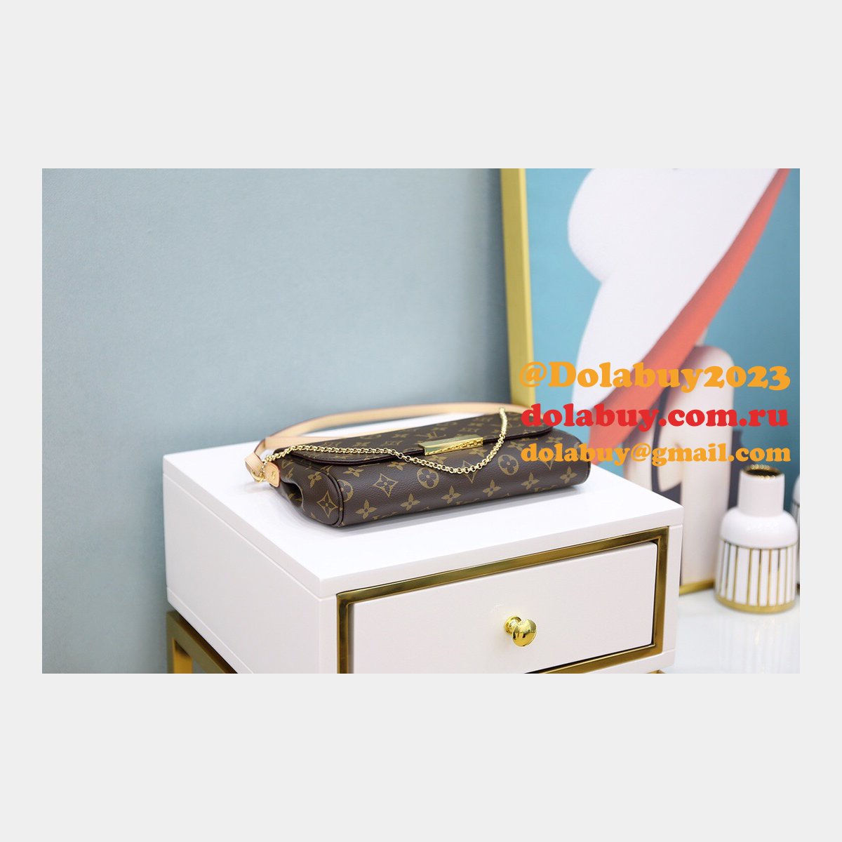 Louis Vuitton Favorite Monogram Canvas M40718 Replcias Handbagss