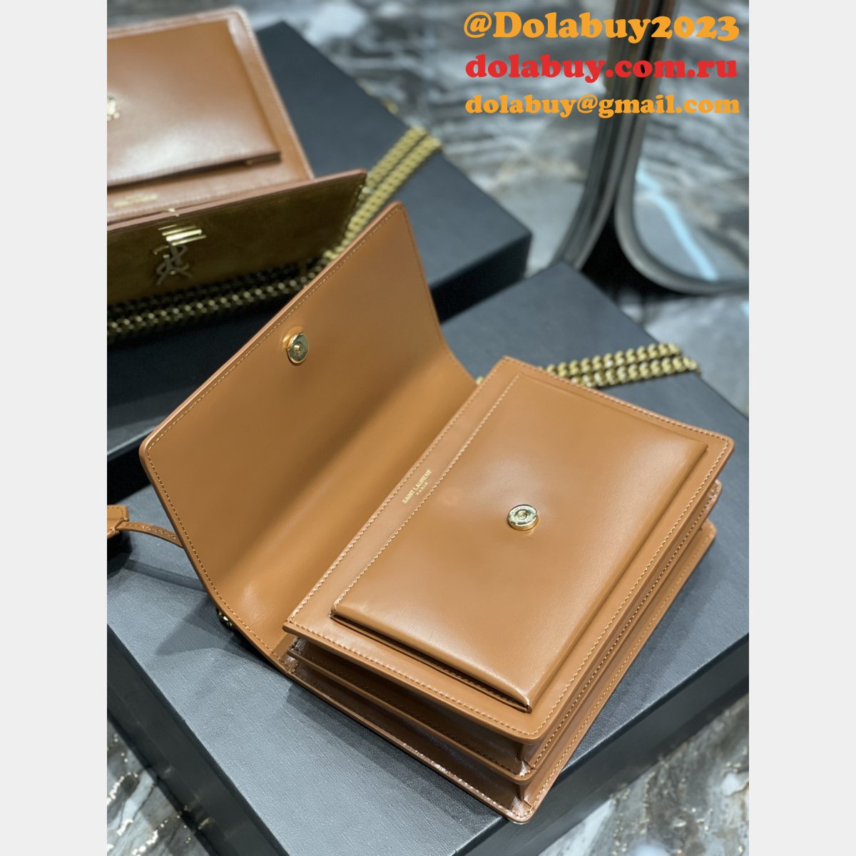 Saint Laurent Perfect ReplicaSunset chain bag 422906 smooth leather