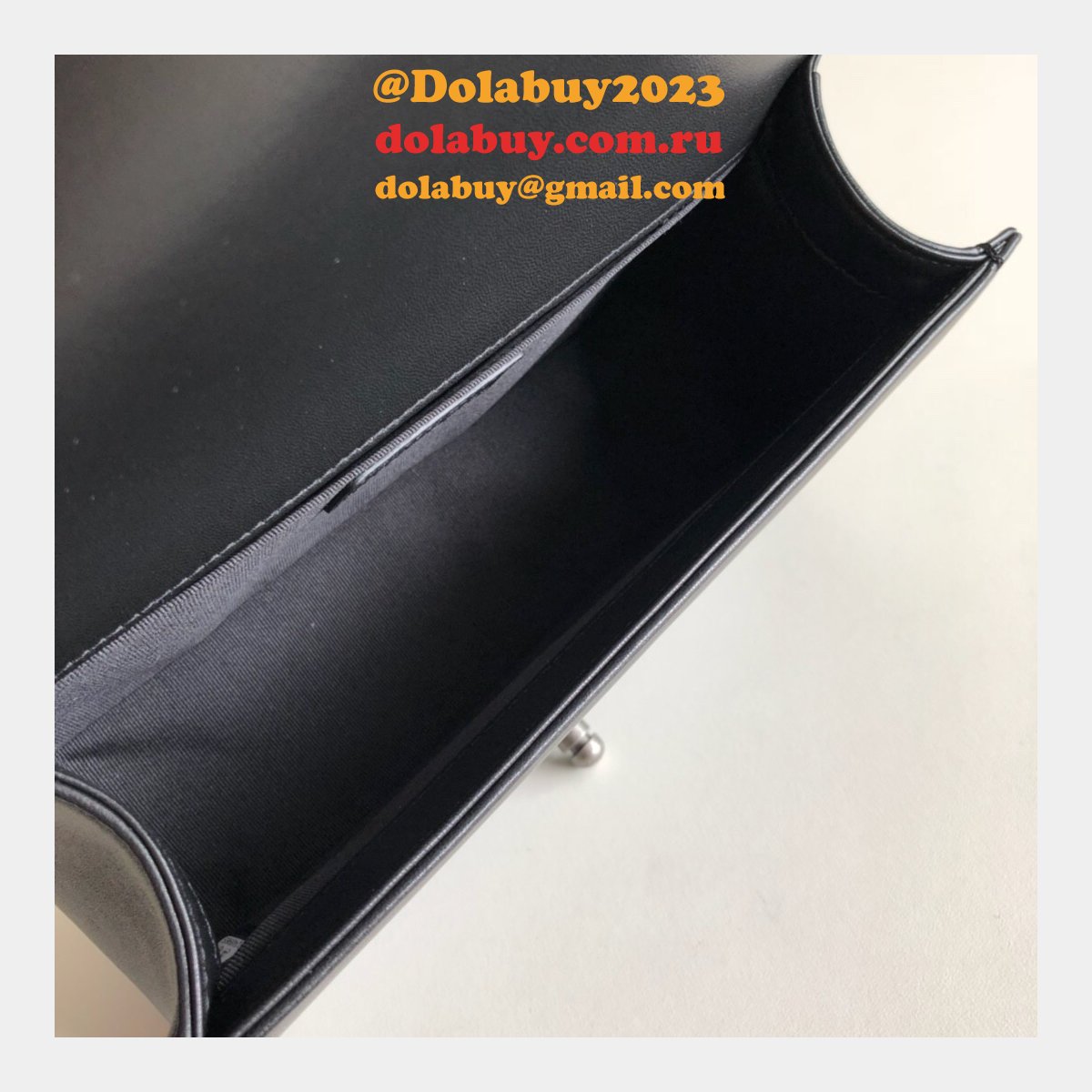 UK CC V Le Boy Top Quality Replica Black Bags Lambskin 25cm