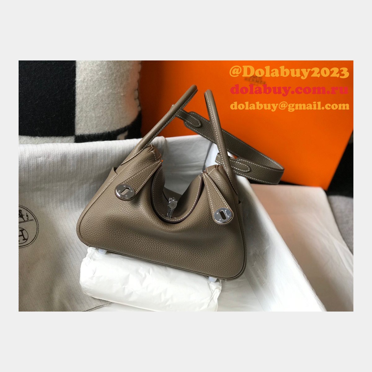 Replica Grey Hermes Lindy 26cm Bags Sale Outlet Online