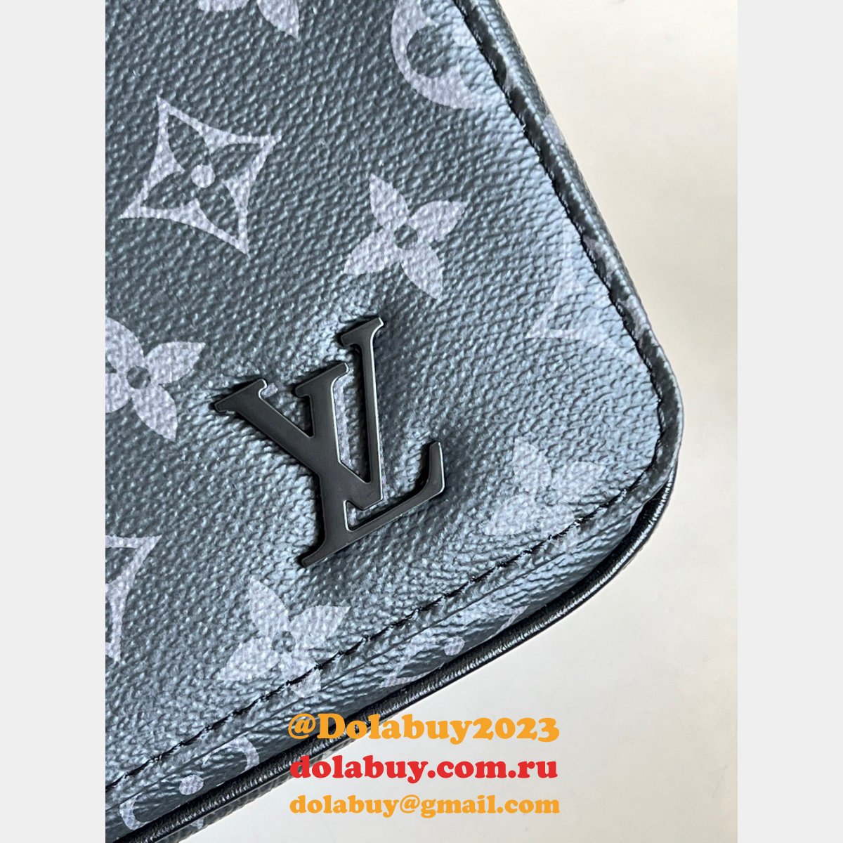 Louis Vuitton AAA Men