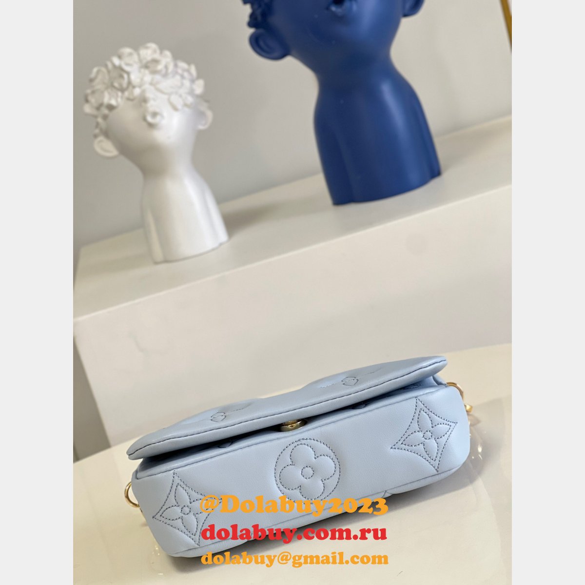 Buy Replica Louis Vuitton M81398/M81399/M81400 Wallet Luxury Strap Bubblegram