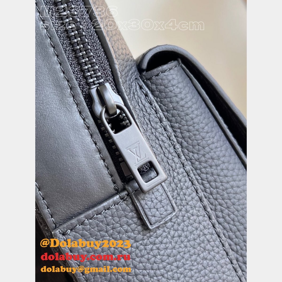 Replica Pilot Slingbag LV Aerogram 1:1 Mirror Louis Vuitton M23736 Bag