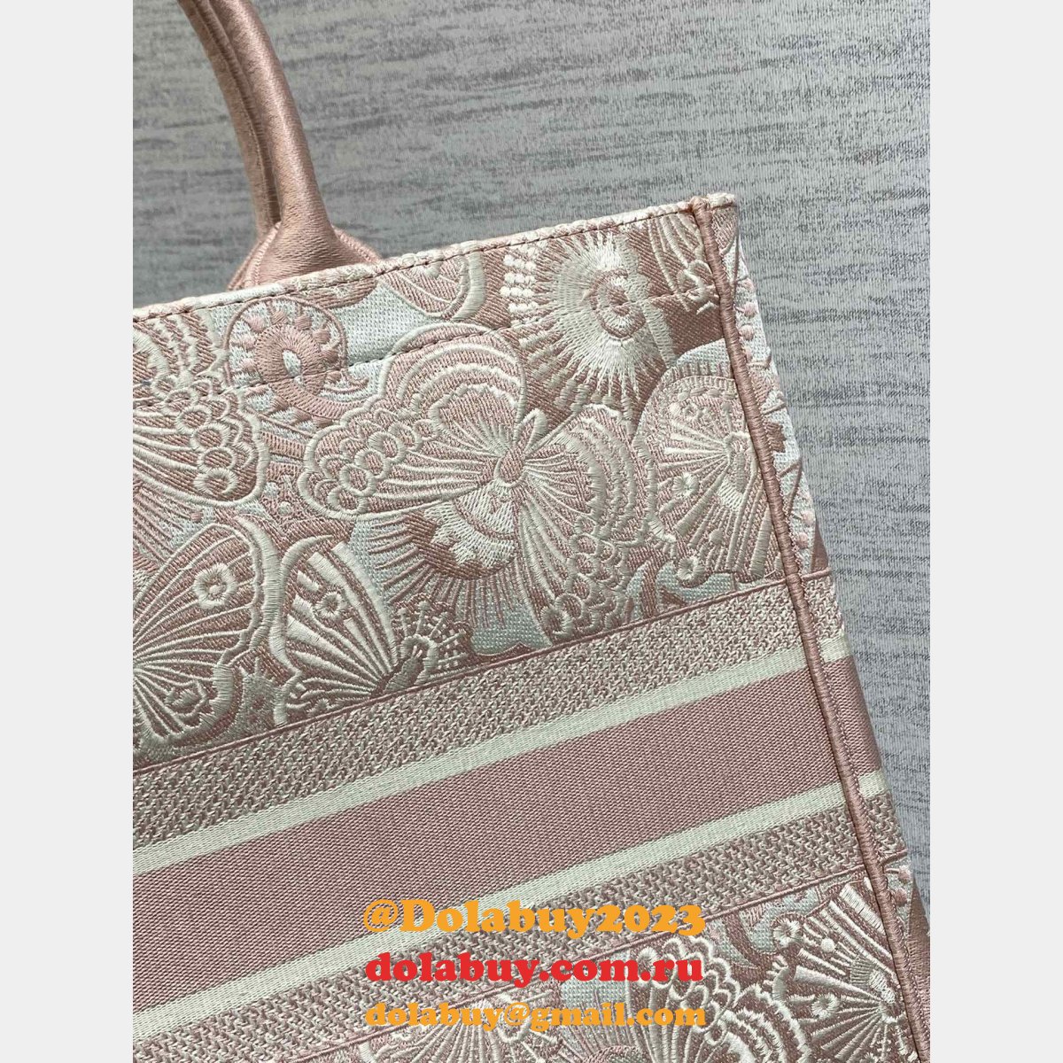 Christian Boutique Dior Book Tote High Quality Bags