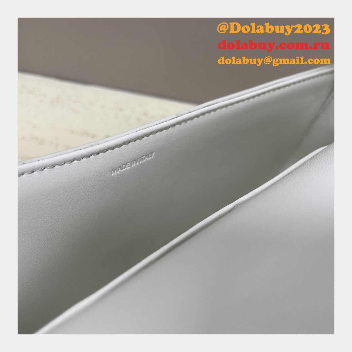 Knockoff Celine Lola Triomphe Wholesale 115533 Designer Bag