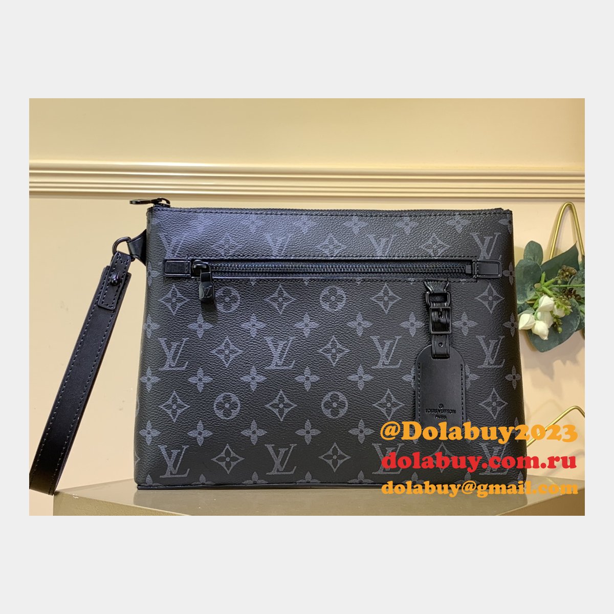 New Takeoff Pouch Copy N40505/N40504 Louis Vuitton Replicas Bag