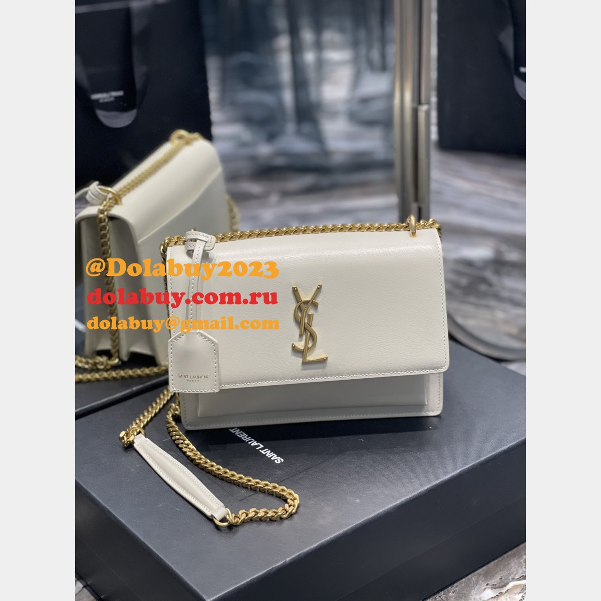 Shop Saint Laurent Sunset Mono Crossbody Bag 22CM 422906