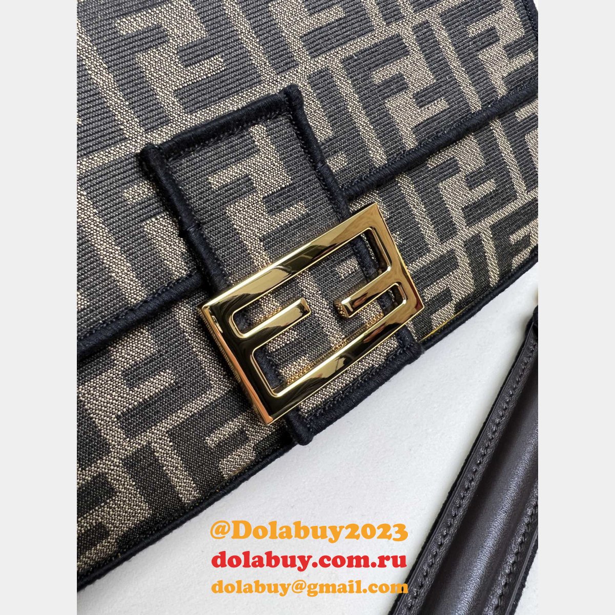 luxury F**di cheap medium iconic baguette handbag